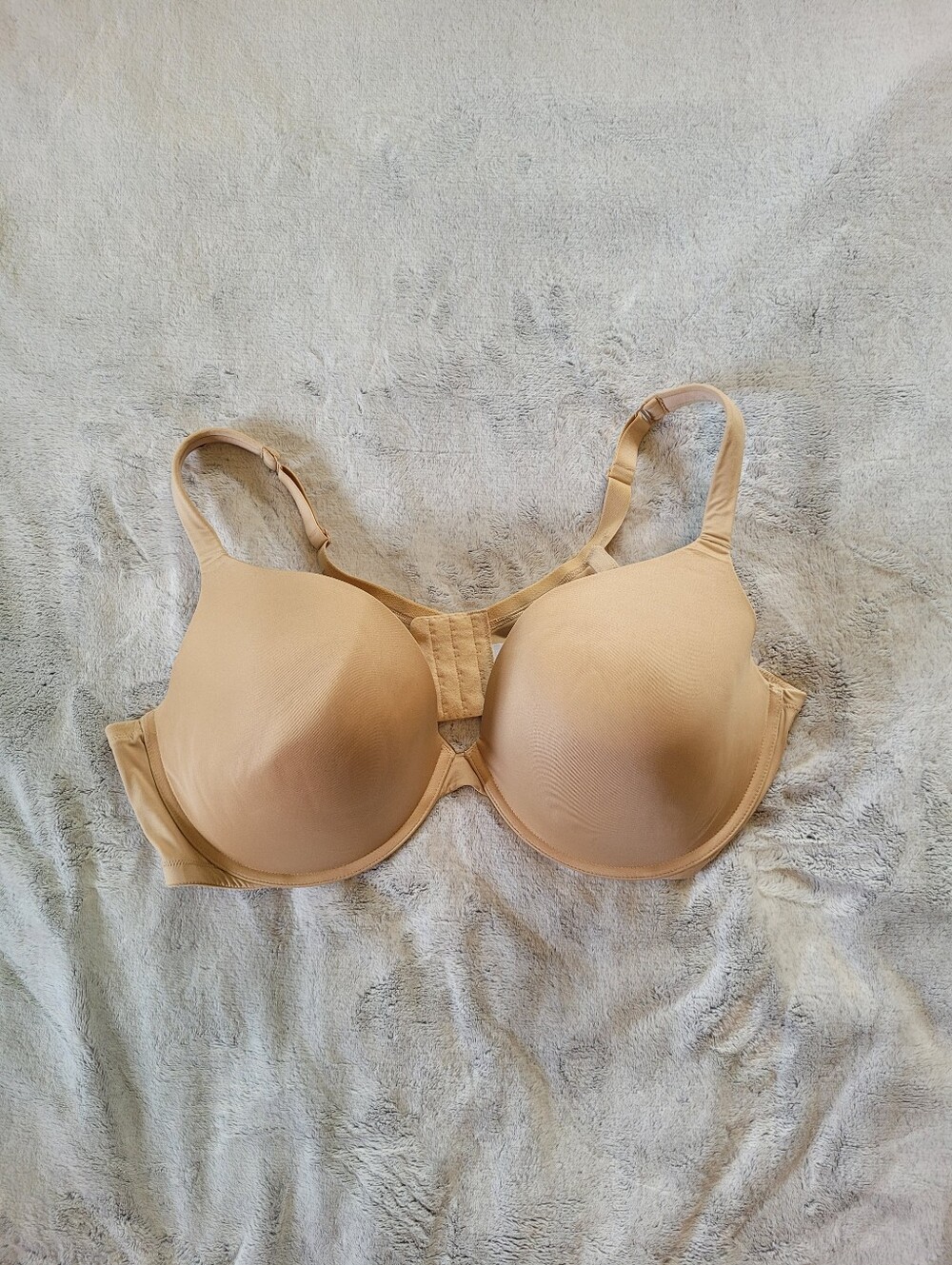 Cacique Size 48D Lane Bryant Boost Plunge Tan Bra Hook & Eye Back Closure